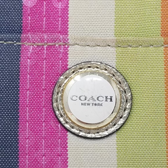 Coach wristlet striped phone/ID - Picture 3 of 9
